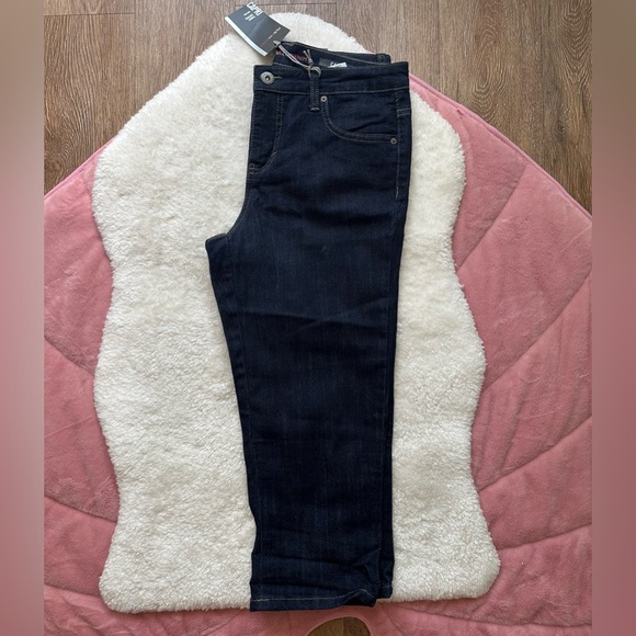 NWT Style & Co. Blue Capri Women’s Jeans - Picture 1 of 4